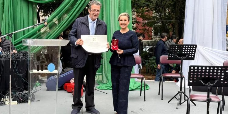 Fiscala recibe condecoración de Italia por su lucha contra el crimen organizado