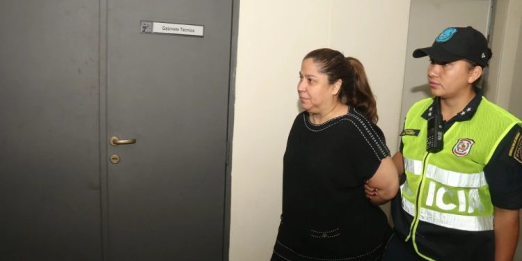 Corte ratifica condena de prisión para expresidenta de Petropar