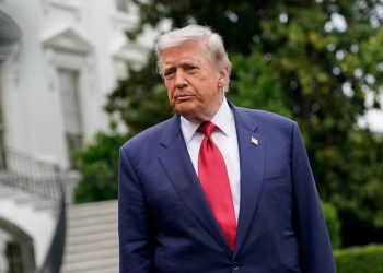Trump rechaza propuesta de paz de Irán y promete una victoria total en el conflicto