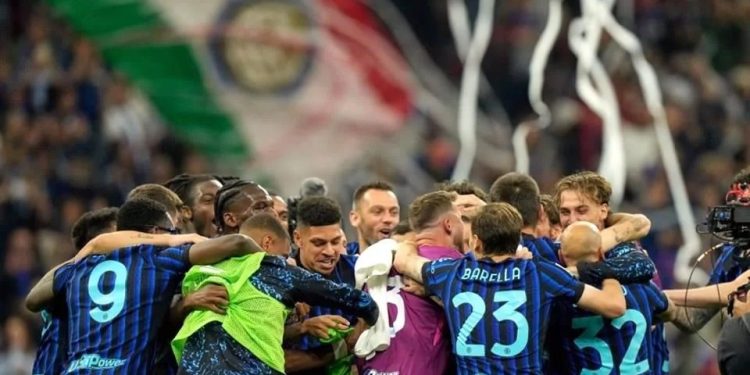 El Inter de Milán derrota al Parma y se consagra nuevo campeón del fútbol italiano