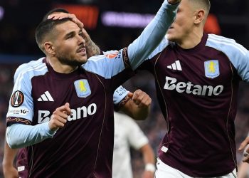 Aston Villa golea y clasifica a la final de la Europa League