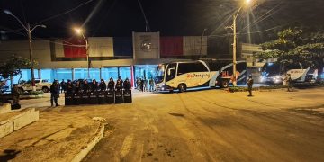 Más de 460 presos de Tacumbú son trasladados a Emboscada