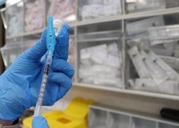 Moderna trabaja en vacunas contra hantavirus antes del brote en cruceros