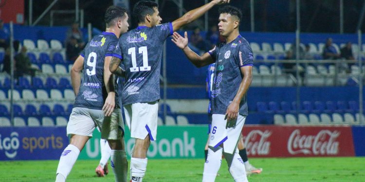 Copa Paraguay 2026: 12 de Octubre de Itauguá derrotó a Atlántida y se instaló en la siguiente ronda