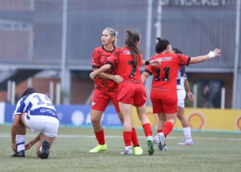 Libertad venció por goleada al 2 de Mayo y se mantiene como único líder