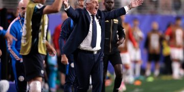Alfaro sobre el arbitraje: «todo el decálogo completo del reglamento se lo aplicaron a Paraguay»