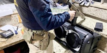 Fusil adquirido en Paraguay cae en operativo de la PRF
