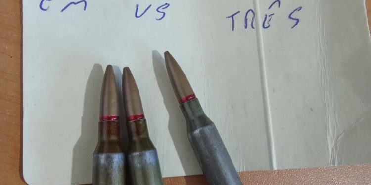 Hallan cartuchos y mensaje amenazante frente a establecimiento en Capitán Bado
