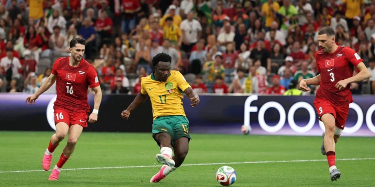 Mundial 2026: Australia golpea en los momentos justos y se impone a Turquía