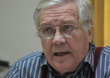 Exsenador sostiene que el caso Kattya González refleja una “destrucción del sistema constitucional”