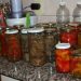 Neurólogo atribuye casos de botulismo a fallas en controles de seguridad alimentaria