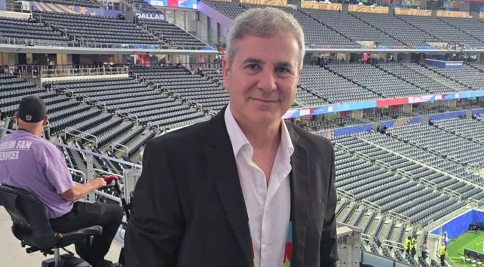 «En el Mundial este de mier…»; periodista argentino quedó expuesto en pleno vivo