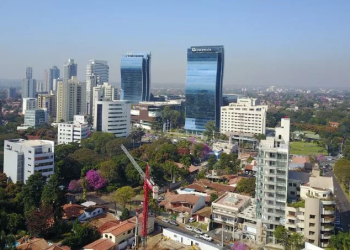 «Traen todos sus ahorros», crece flujo de extranjeros que invierten en Paraguay
