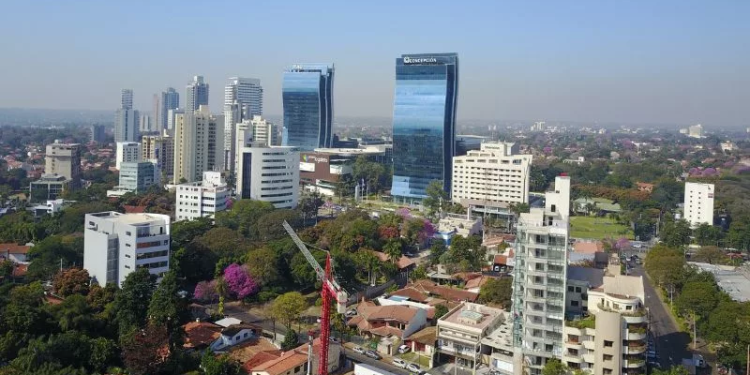 «Traen todos sus ahorros», crece flujo de extranjeros que invierten en Paraguay