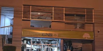 Conforman equipo de fiscales que investigarán ataques a bancos en Santa Rita