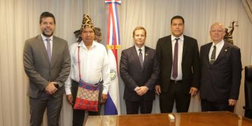 Comunidad Ayoreo Totobiegosode tiene su primer abogado
