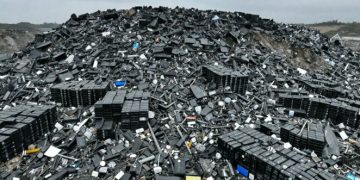 China proyecta un fuerte aumento de residuos provenientes de autos eléctricos