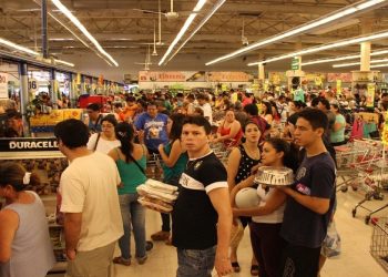 Prevén mayor consumo y fuertes ventas impulsadas por el Mundial y la “fiebre albirroja”
