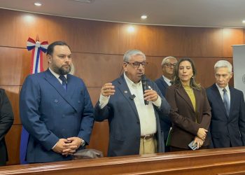 IPS revisa estructura jurídica y advierte sobre costo de amparos médicos