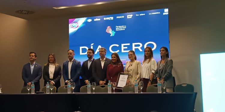 Lanzan “Paraguay con Mentalidad Ganadora”, un movimiento que busca impulsar un cambio cultural