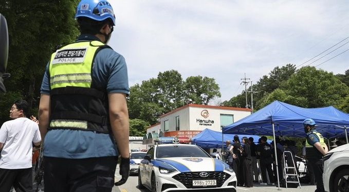 Al menos cinco personas murieron tras explosión en fábrica de motores de cohetes