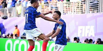 Francia se cita con Paraguay en octavos de final del Mundial tras vencer 3-0 a Suecia