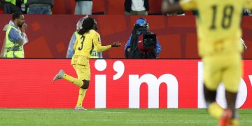Yirenki anota en tiempo de descuento para la victoria de Ghana sobre Panamá