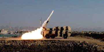 Irán atacó Baréin y Kuwait tras bombardeos de EE.UU