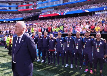 Alfaro reivindicó el espíritu de lucha de Paraguay: «resistir está en nuestra cédula»