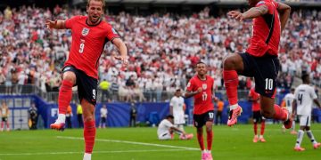 Bellingham y Kane con récord preservan el liderato de Inglaterra en el L tras derrotar 2-0 a Panamá