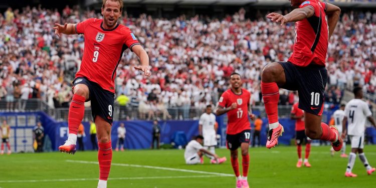 Bellingham y Kane con récord preservan el liderato de Inglaterra en el L tras derrotar 2-0 a Panamá