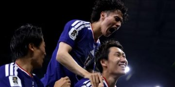 Japón golea y elimina a Túnez