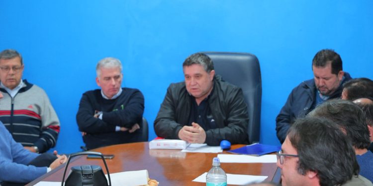 Oposición inicia mesa de diálogo para impulsar la unidad con miras a las elecciones de 2028