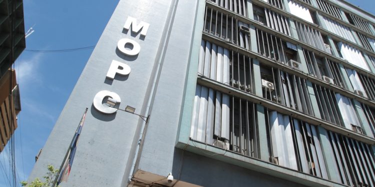 Diputados analizan proyecto de ley para reorganizar el MOPC y crear el Ministerio de Transporte