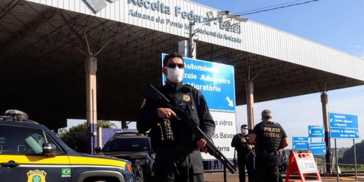 Mercosur dio luz verde a intervenciones policiales transfronterizas