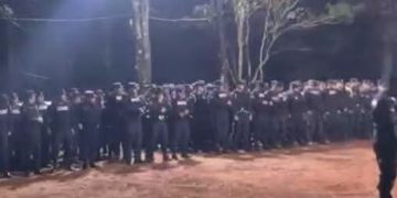 Policía resulta herido durante operativo por invasión de inmueble en Canindeyú