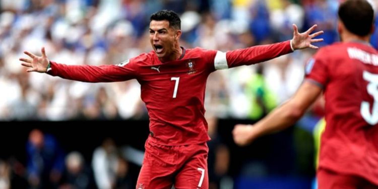 Cristiano Ronaldo hace historia en la goleada de Portugal sobre Uzbekistán