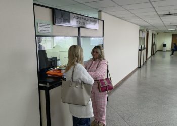 Mafia de los pagarés: suspenden audiencia de imposición de medidas para exjueza y exfuncionarios