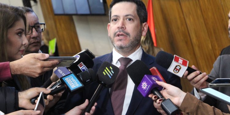 Latorre está dispuesto a “jugar cualquier partido” y apuesta a la unidad colorada de cara al 2028