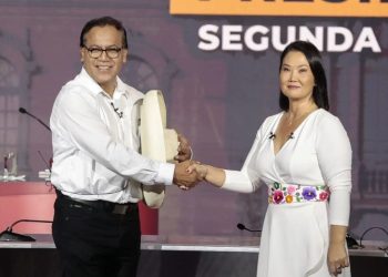 Perú: balotaje entre Fujimori y Sánchez se mantiene en «empate técnico»