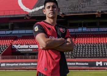 Confirman que Saúl Salcedo sufrió «fractura compleja» de tibia y peroné