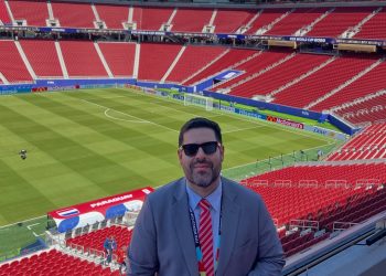 FIFA cancela credencial al periodista «Chipi» Vera tras duros insultos en vivo