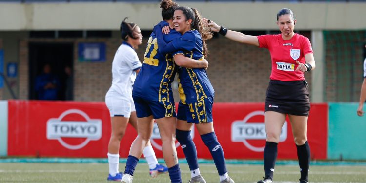Trinidense remontó y venció a Ameliano