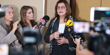 Blanca Ovelar critica el «modelo cartista» tras las internas y denuncia el uso de una billetera ilimitada