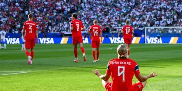 Haaland se estrena con doblete en el Mundial en la victoria de Noruega frente a Irak