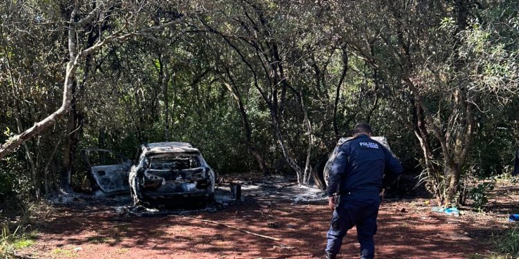Hallan incinerados vehículos utilizados en el asalto a bancos y casa de cambios en Santa Rita