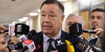 Proponen emitir bonos por USD 304 millones para blindar la provisión de medicamentos en el IPS