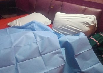 Murió un hombre de 64 años en la habitación de un motel en CDE