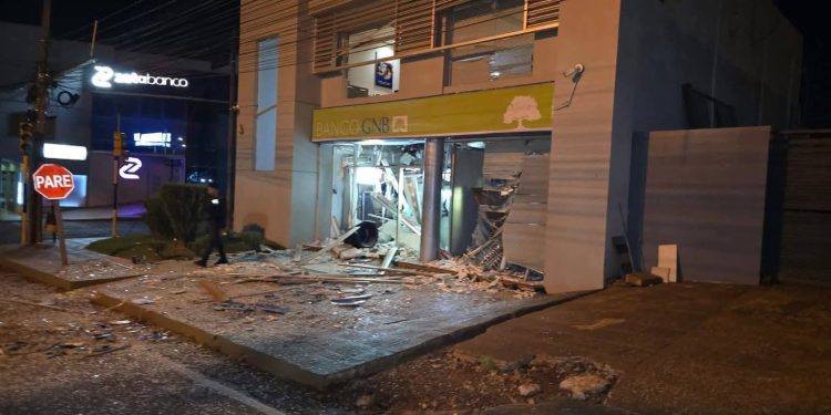 Comandante confirmó uso de explosivos en ataques contra dos bancos en Santa Rita