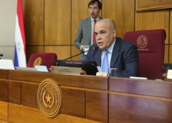 Ratifican que Honor Colorado votará con disciplina de bancada para la Contraloría